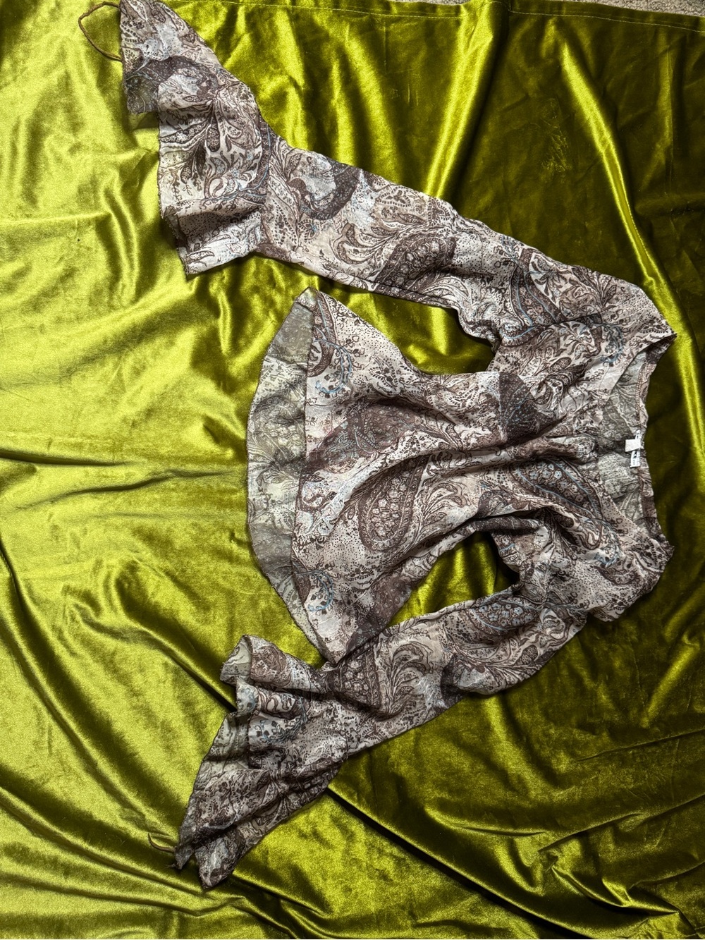 Sheer and Silk Paisley Long-Angel Sleeve Blouse